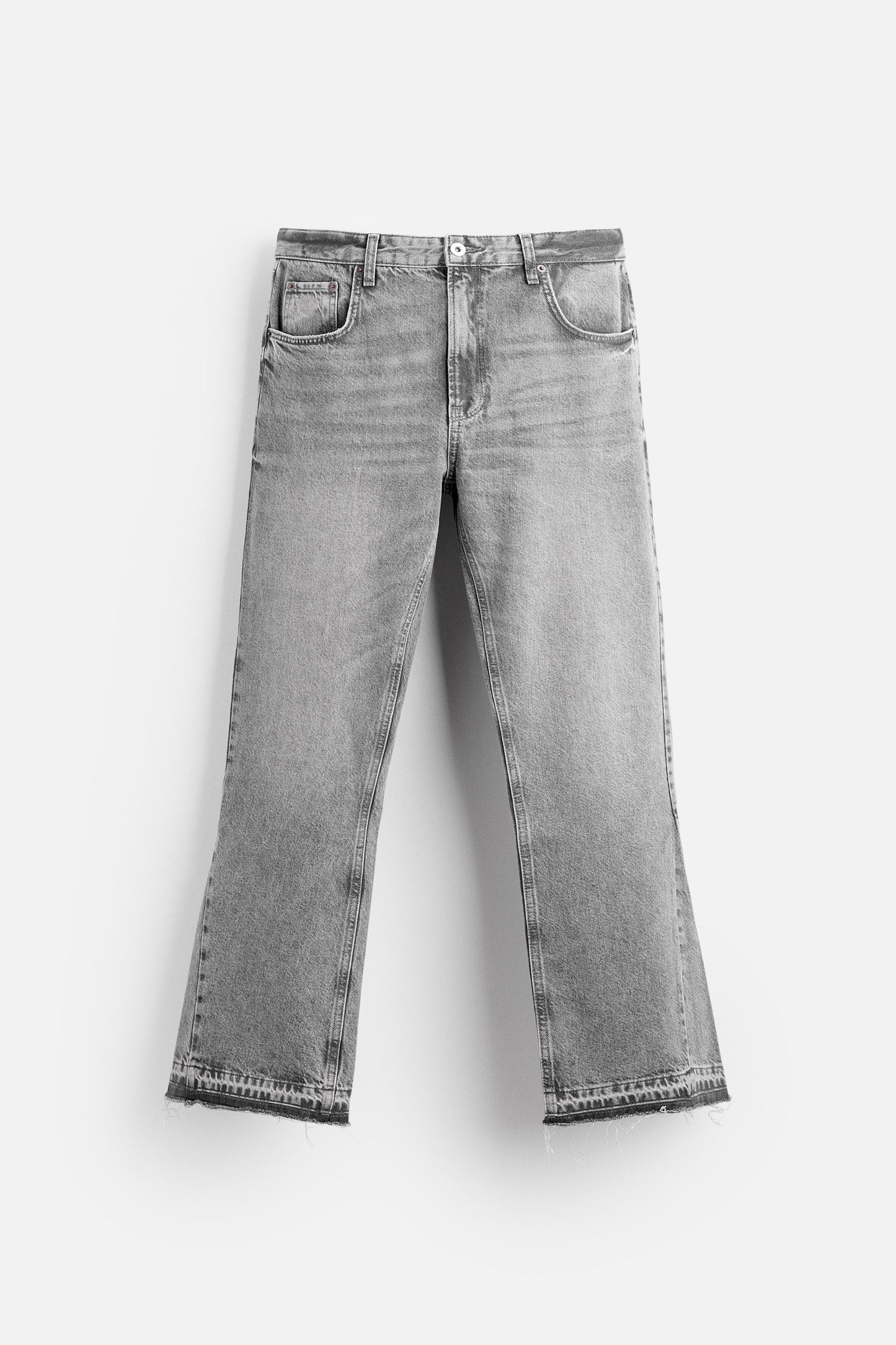 WASHED FLARED JEANS