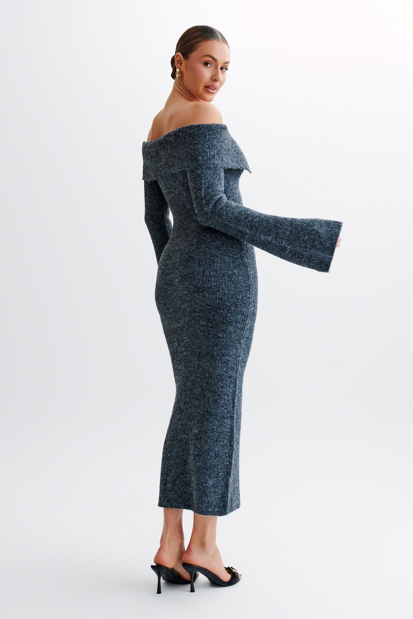 OFF SHOULDER KNIT MIDI DRESS