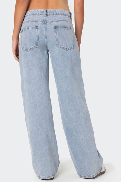 LOW RISE JEANS