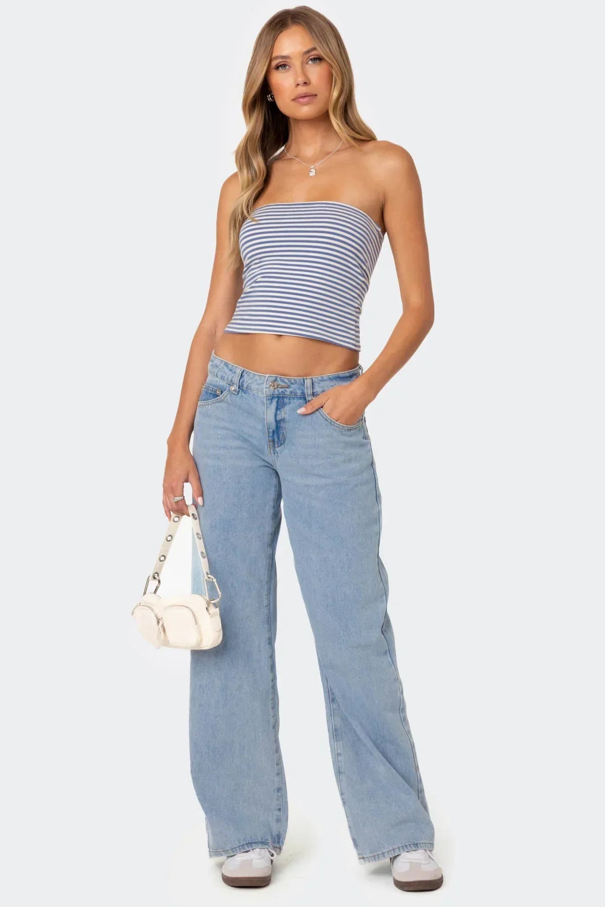 LOW RISE JEANS